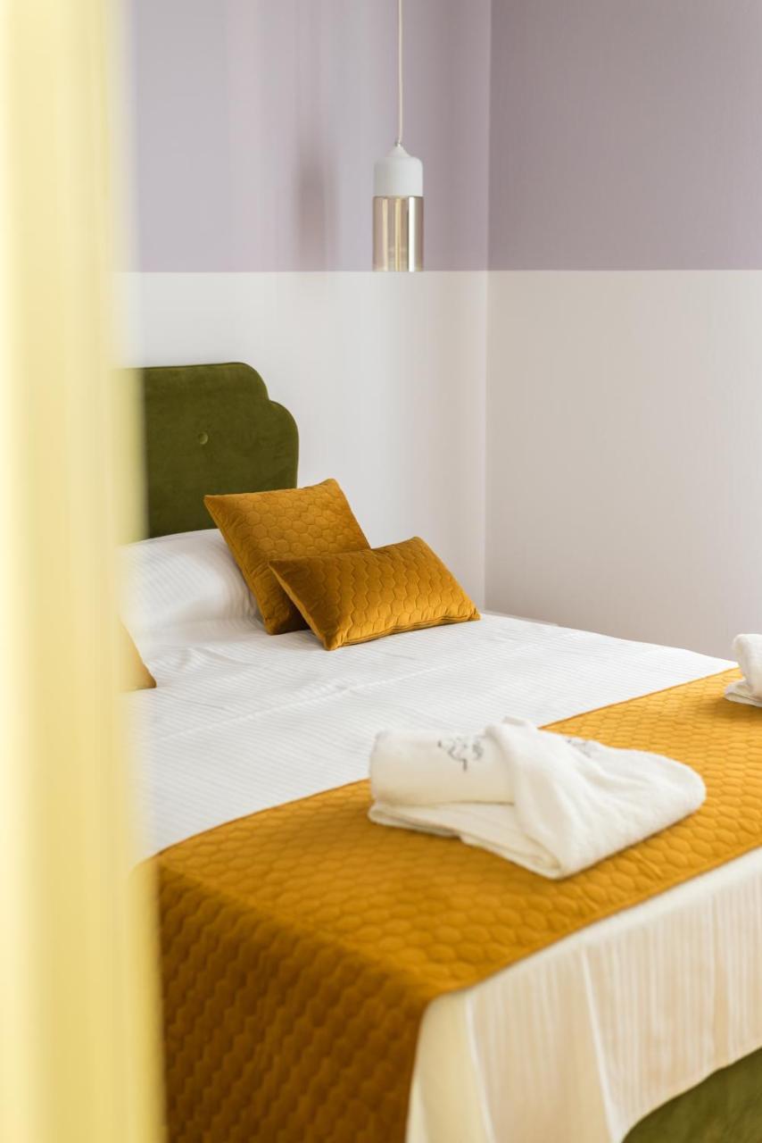 Neratzia Rooms Афіни Екстер'єр фото